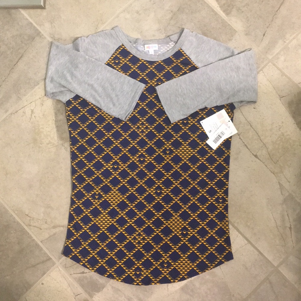 Brand new with tags size small Lularoe randy